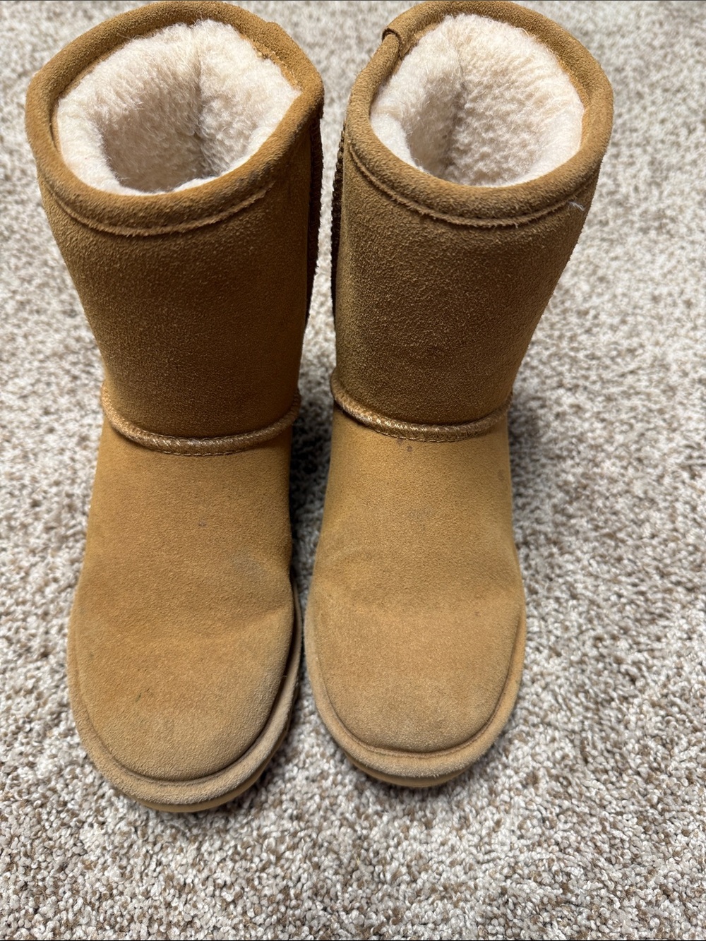 Bear paw size 3 youth